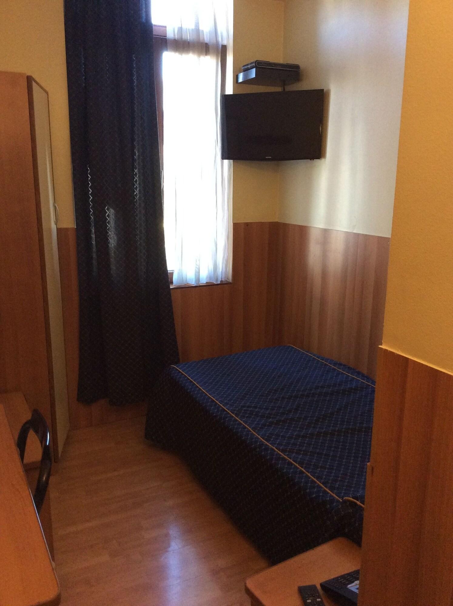 Hotel Aristote Bruksela Zewnętrze zdjęcie