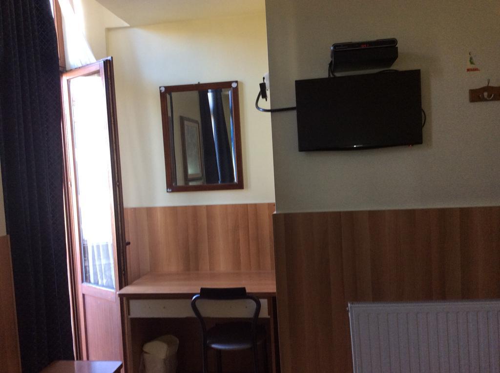 Hotel Aristote Bruksela Zewnętrze zdjęcie